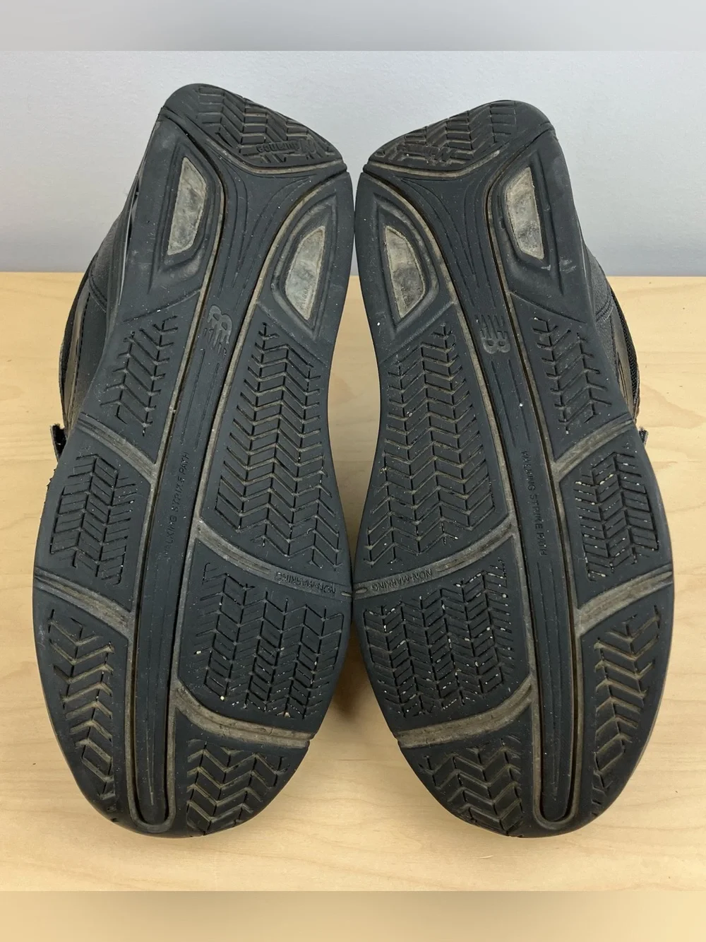 New Balance Men’s Size 9.5 6E (Extra Wide) 928v3 Black Leather Walking Shoes